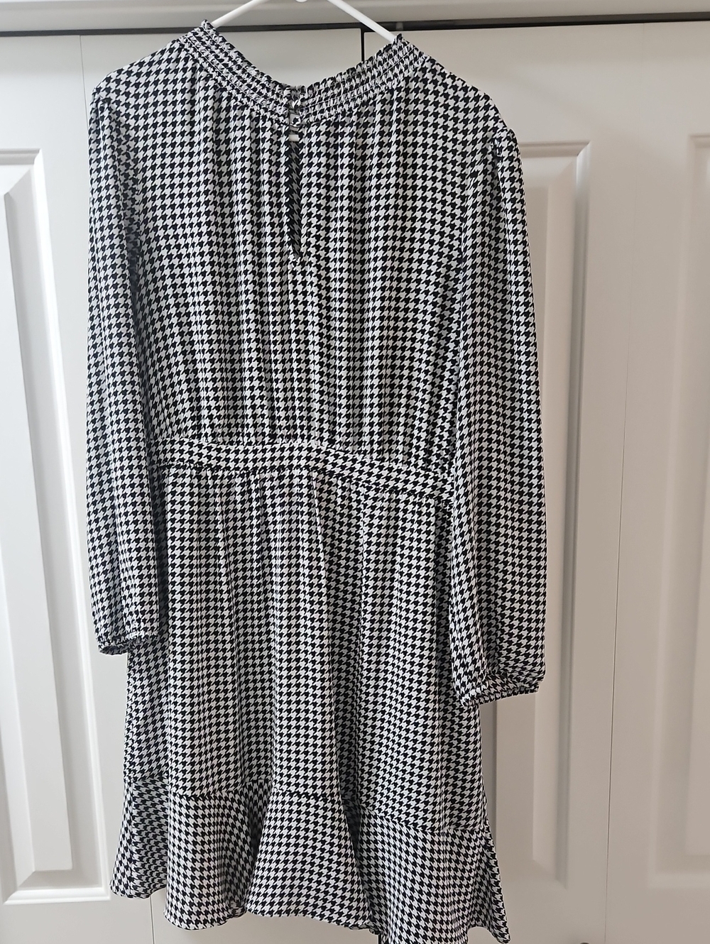 J.Crew Size 12 Black & White Houndstooth Long Sleeve Dress